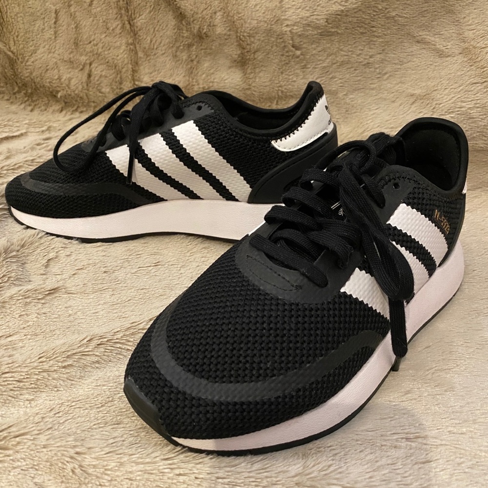 ADIDAS KID SIZE